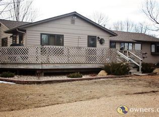 43332 371st Ave, Saint Peter, MN 56082