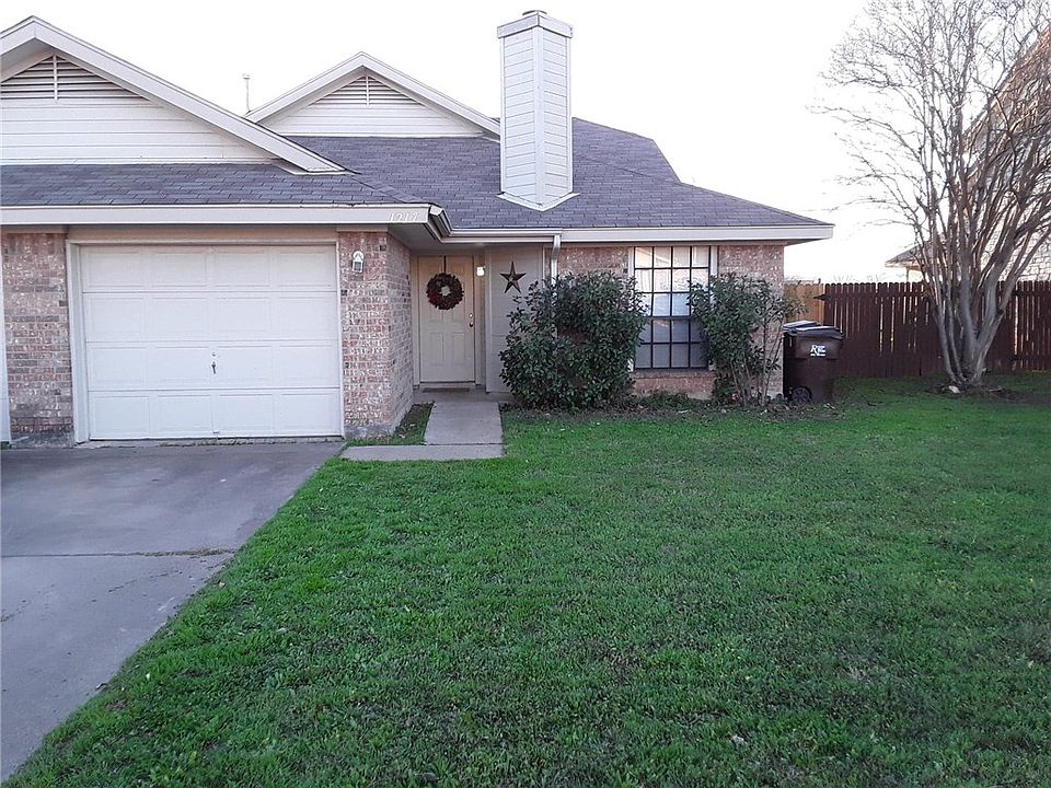 1st image of 1217/1219 Gregory Ct