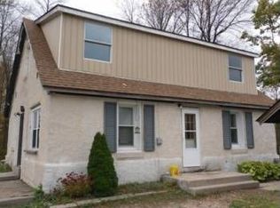 598 Jay Rd, Cedar Grove, WI 53013