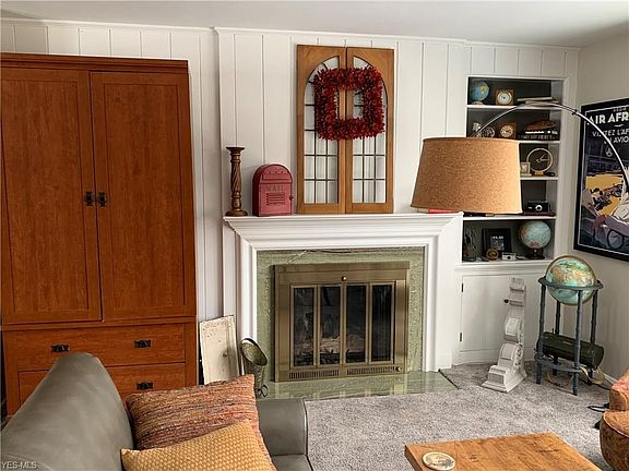 4th image of 1011 Orchard Park Dr