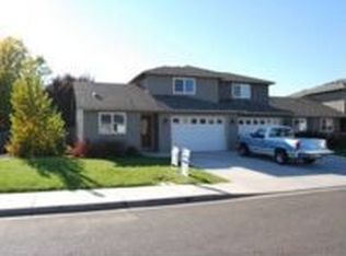 341 Fargo St, Eagle Pt, OR 97524