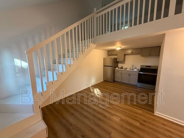 1844 E Main St