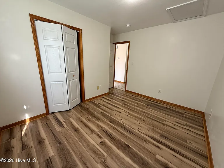 121 Arabian Ln #A — Photo 9