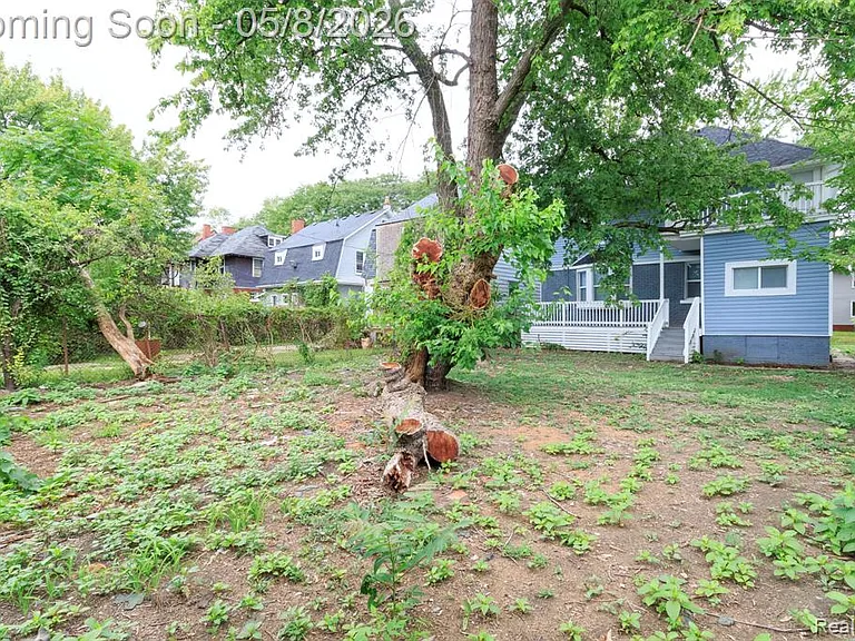 120 Woodland St — Photo 63