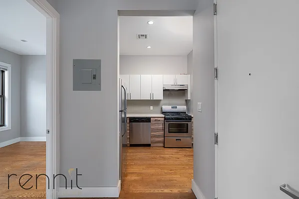 Rented by Rennit Inc. | media 16