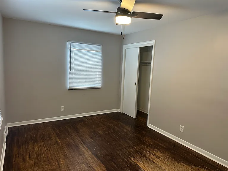 1725 Liberty Dr #1725 — Photo 15