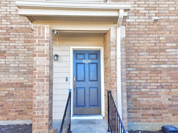 3635 Garden Brook Dr APT 8600, Farmers Branch, TX 75234