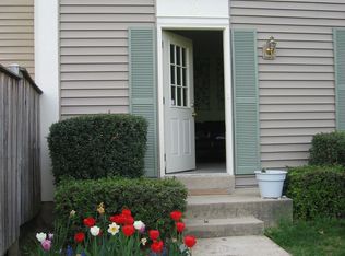 12 Valleyfield Ct, Silver Spring, MD 20906