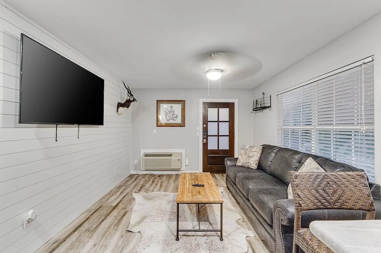 1 bed, 1.0 bath, $4,849 — Photo 3