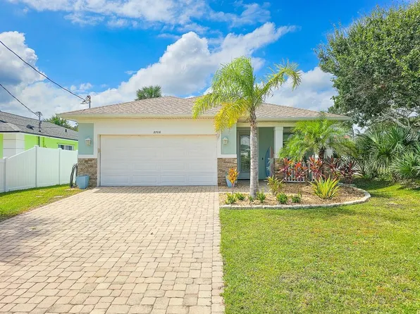 2706 S Daytona Ave, Flagler Beach, FL 32136