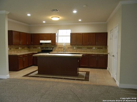 4th image of 2622 W Huisache Ave