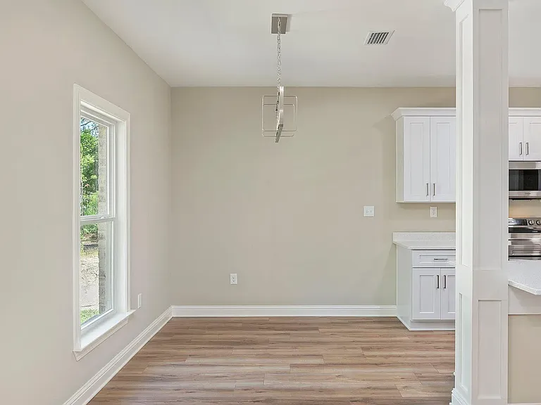 6043 Sand Hill Rd — Photo 14