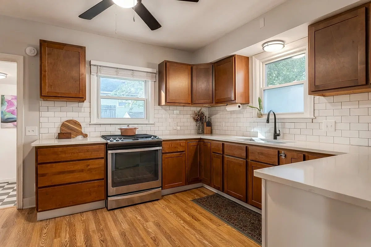 2 bed, 1158 sqft, $2,550 — Photo 1