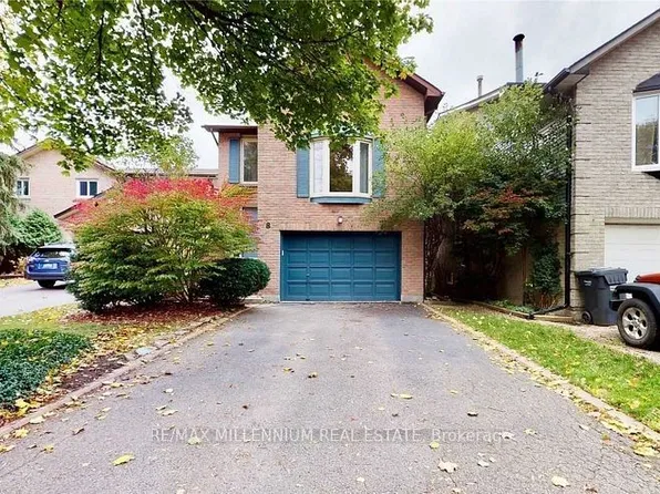 8 Dalzell Ave, Brampton, ON L6Z 2C5