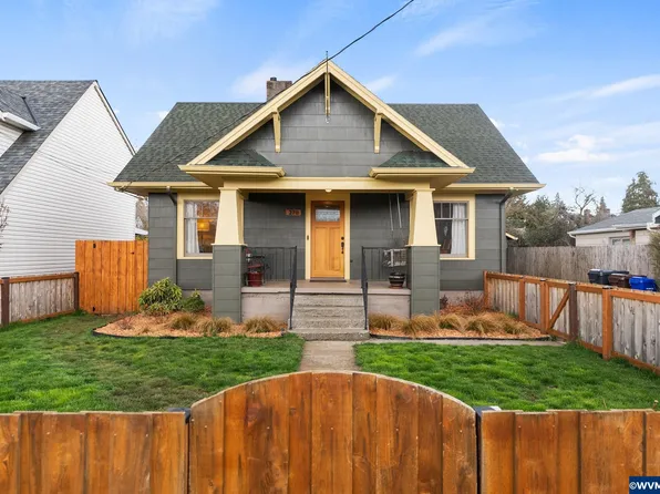 270 W Dartmouth St, Gladstone, OR 97027