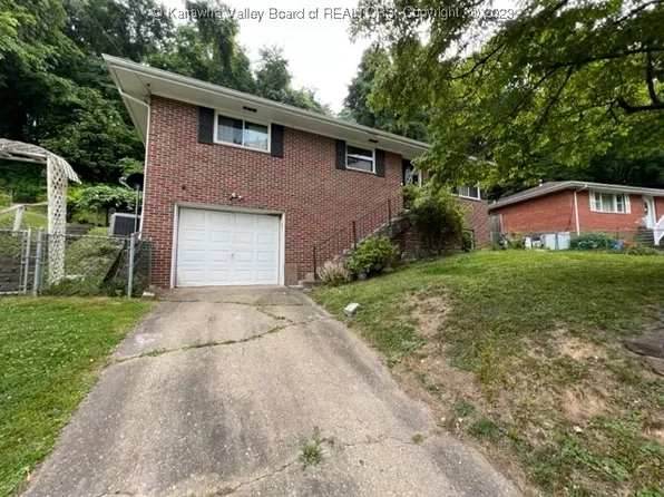 2639 Larwood Dr, Charleston, WV 25302