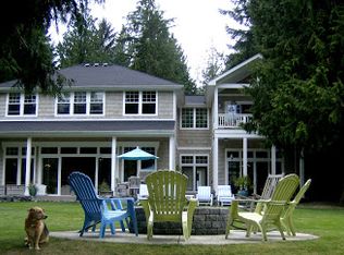 6830 NE Wood Bay Ln, Poulsbo, WA 98370
