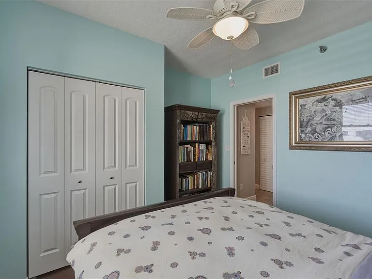 7872 Sailboat Key Blvd S #405 — Photo 21