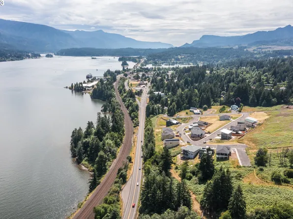 136 NE Bruce Hts, Stevenson, WA 98648