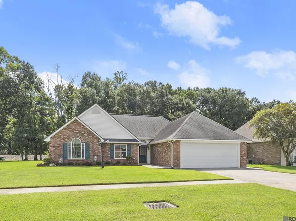 1306 S Brad Alan Ave, Gonzales, LA 70737