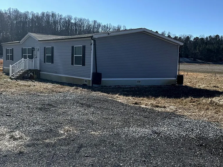 8236 Camden Rd — Photo 2