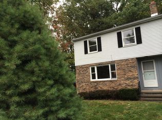 42 Bishop Ave, Southington, CT 06489