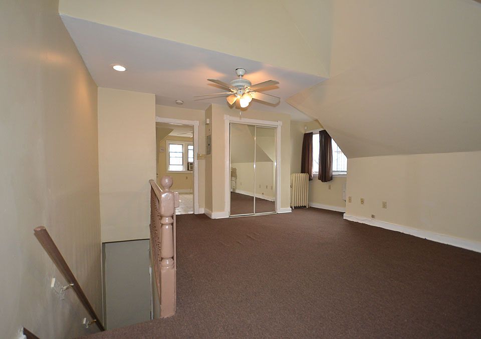 1st image of 407 Chambers St APT 4
