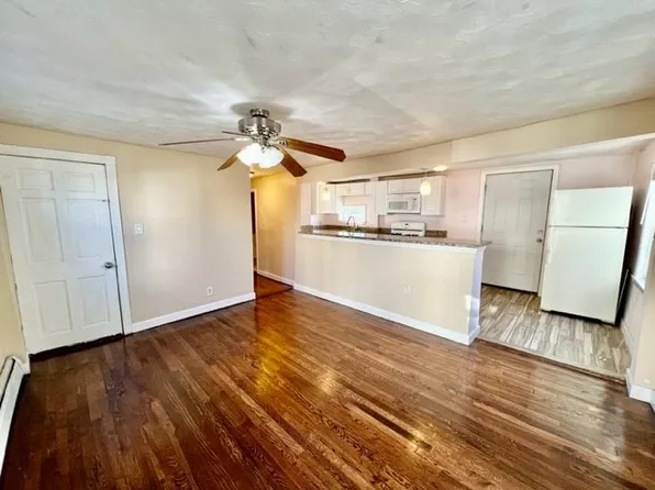 14 Amity St, Lynn, MA