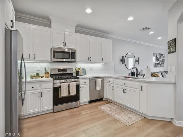 25414 Wharton Dr, Stevenson Ranch, CA 91381