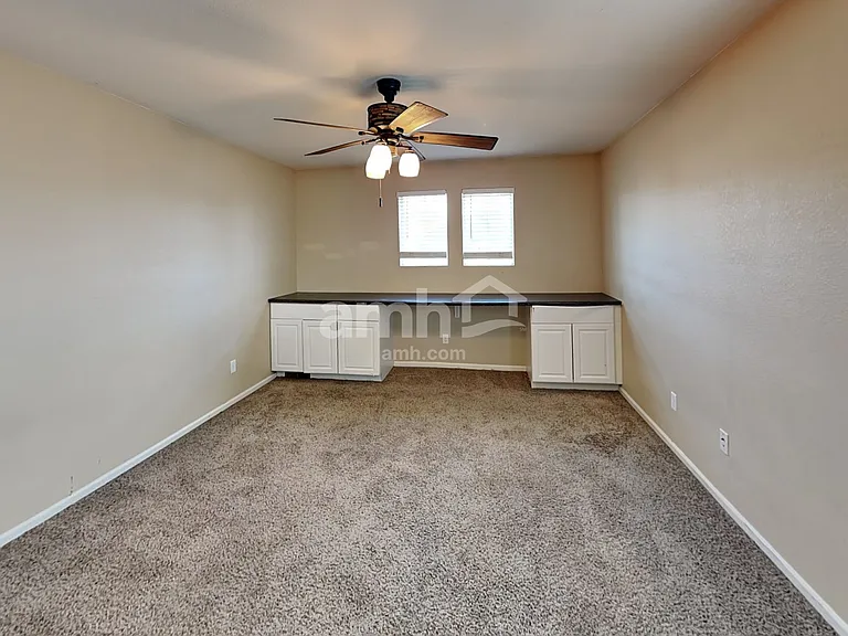 18660 E 47th Ave — Photo 8