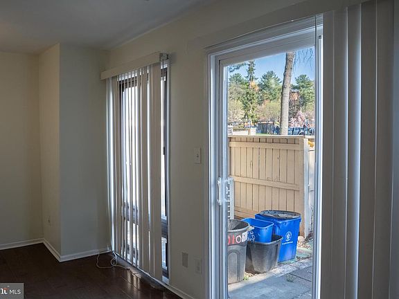 4th image of 10010 Ridgeline Dr