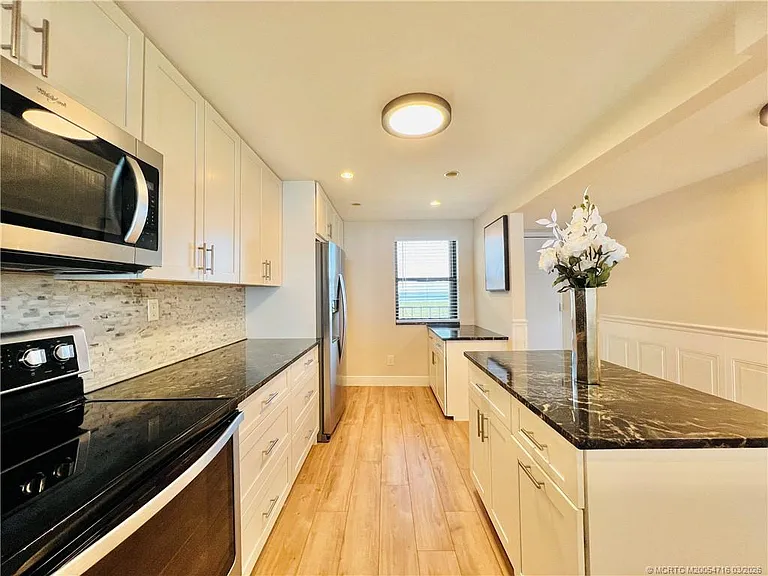 10044 S Ocean Dr #1005 — Photo 10