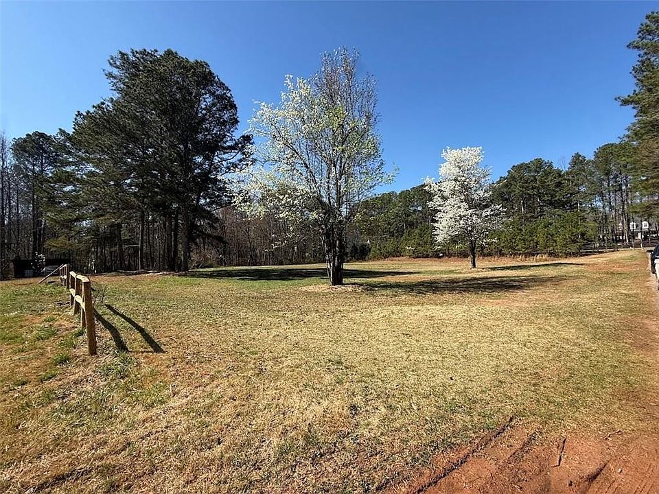1st image of 3545 Rollins Rd