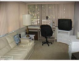 4th image of 1605 Berwick Ct APT C