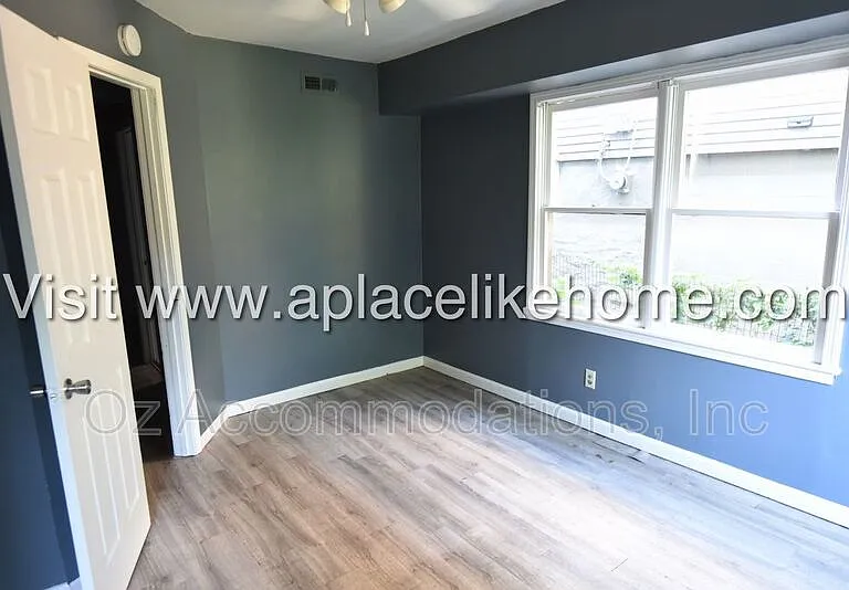 745 Pacific Ave — Photo 15