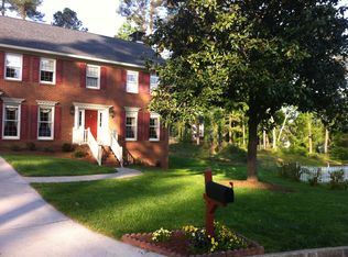 1989 Waterton Ct, Grayson, GA