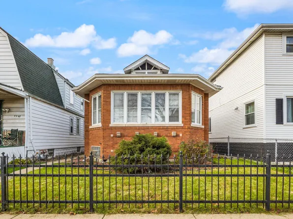9944 S State St, Chicago, IL 60628
