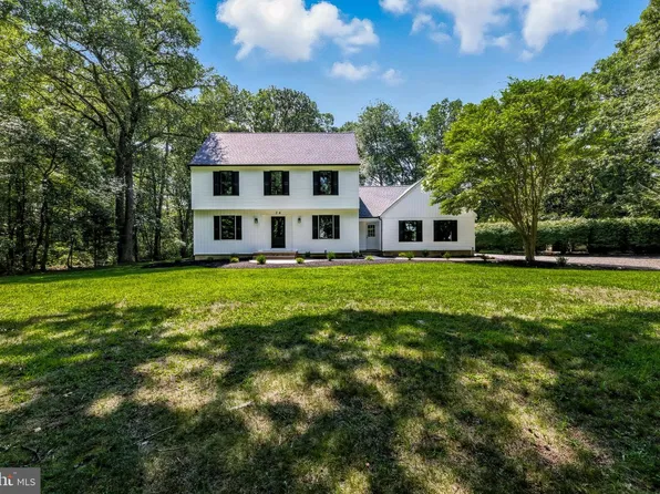 24 Muskingum Dr, Shamong, NJ 08088