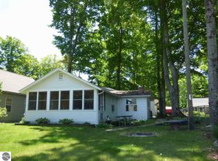 7192 Cleveland Ave, Bellaire, MI 49615