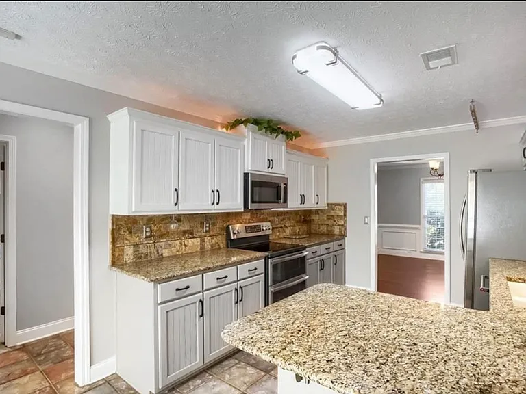 2855 Ashton Tree Ct — Photo 10