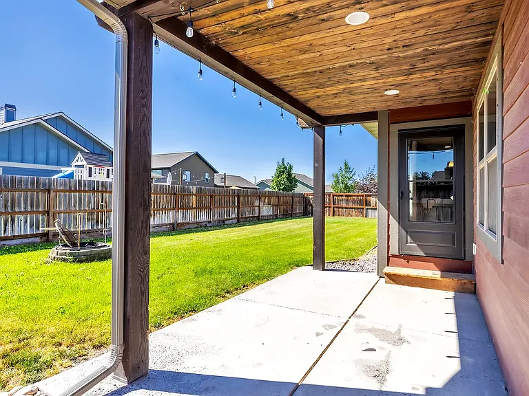 1611 Drummond Blvd — Photo 8