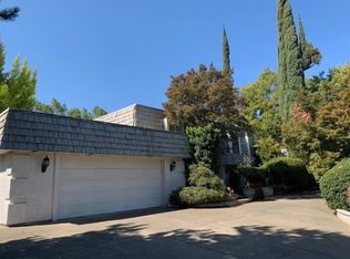 2612 American River Dr, Sacramento, CA