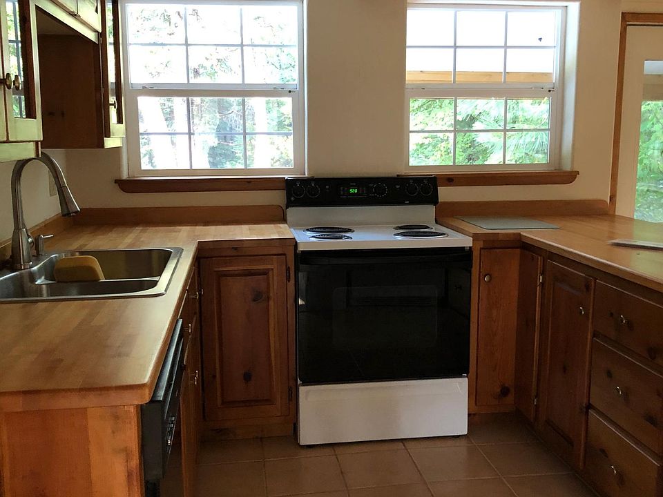 2nd image of 123 S Adams Dr