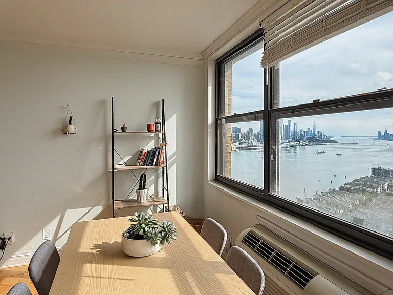 7002 Kennedy Blvd E #42I — Photo 11