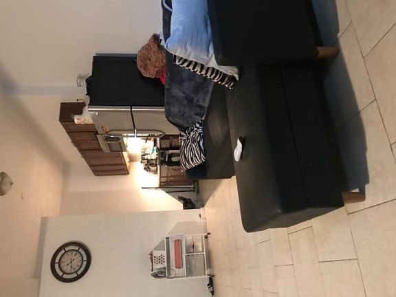 5th image of 840 Pine St #1
