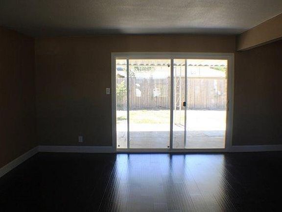 3rd image of 1616 Sicard St