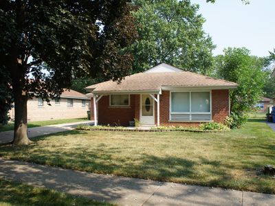 4121 W 109th St, Oak Lawn, IL, 60453