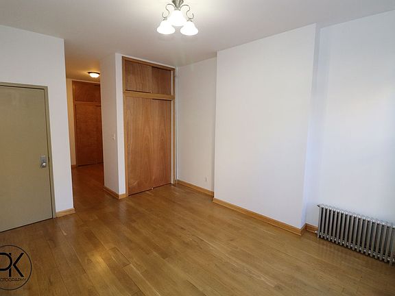 4th image of 53 Newel St #2RT
