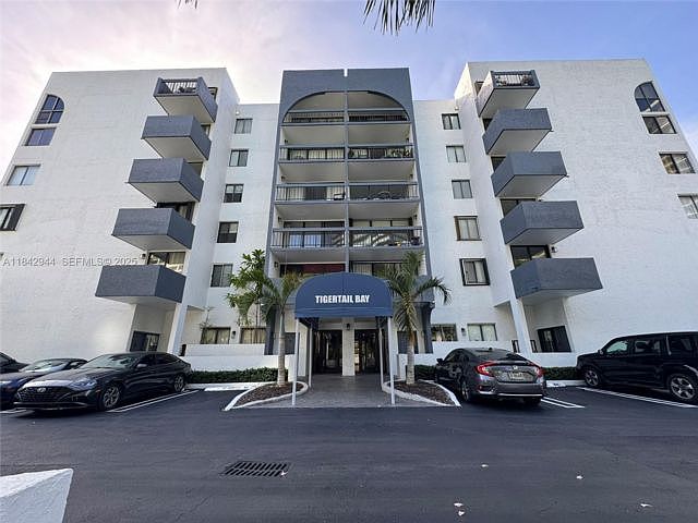1st image of 404-2715 Tigertail Ave #404