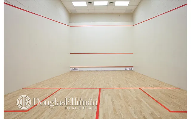 Rented by Douglas Elliman | media 18